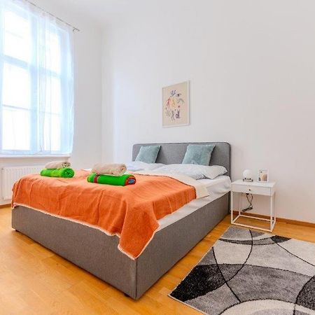 Deluxe Apartments Near The Center Krems an der Donau Eksteriør billede