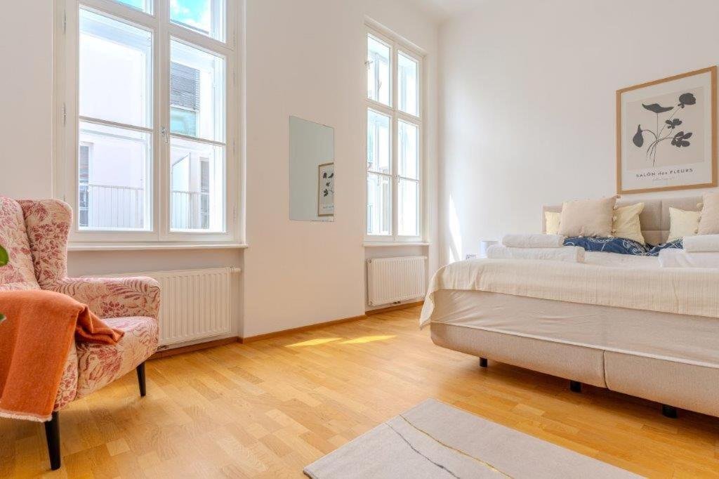 Deluxe Apartments Near The Center Krems an der Donau Eksteriør billede